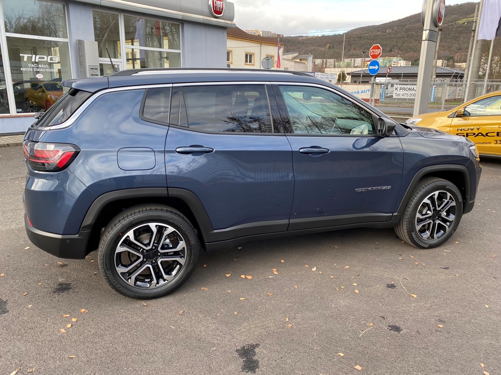 Jeep Compass 1 3 Gse 150k Limited Vyprodej Skladu Smazik Nord